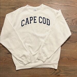 Cape Cod sweatshirt size Small GUC